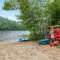 A Serene A-Frame Cabin with Hot Tub - أكسفورد