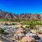 Refreshed 1BR Villa- Steps to Old Town La Quinta - 拉昆塔