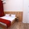 London Hotel and Guest House