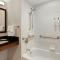 Fairfield Inn and Suites by Marriott Rochester West/Greece