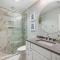 1381 Fairway Oaks