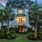 HN2307: 2307 Hartnett Blvd.