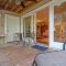 6A Seagrove Villa