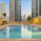 Luxe 2BR with Marina View in JBR and Walk to the Beach - 迪拜