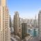 Luxe 2BR with Marina View in JBR and Walk to the Beach - 迪拜