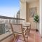 Luxe 2BR with Marina View in JBR and Walk to the Beach - 迪拜