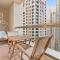 Luxe 2BR with Marina View in JBR and Walk to the Beach - 迪拜