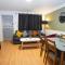 Ground Floor 2Bedroom Apt in Central Slough By Easy 2 Manage - Slough