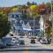 Cottage 1-2 -2 Bedroom 1 Bath End Unit with Kitchenette Private Courtyard Pet Friendly fee applies