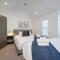 Ten Minutes to Broadway Alluring Gated Townhome - 纳什维尔