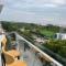 Khách sạn khu Bến tàu Hiếu Sang 68 Hostel & Villas Seaview near Rạch Giá Harbor - Rach Gia