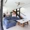 Loft Style 4BR Villa Sunset Garden 4 with 12m Salt Water Pool, near NaiHarn