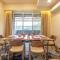StayVista at Blush Belle - Pool and Wifi - Lonavala