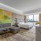 Holiday Inn Guangzhou South Lake hotel - Canton Fair free shuttle bus