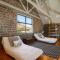 Secure, luxurious with lovely views - Прінгл-Бей