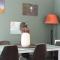 Renovated 5 Bdr House near Acropolis - New Beds, Terrace & Green Yard