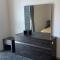 Water Edge 1BR retreat Prime location scenic views - Abú Zabí