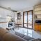 YD quiet apt Leopolda with parking - Florencja