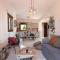Oak Wood - Sea View Exclusive Maisonette