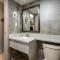 Monte Carlo Inn Toronto West Suites