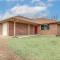 Home with Fenced Yard Near Dtwn Rogers! - روجرز