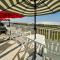 Beachfront Million Dollar Views 2 King Beds - Galveston
