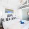 Surfsong Villa- Luxury Water Front Villa for 12
