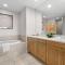 603 Harborview Grande