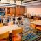 Fairfield Inn & Suites Twentynine Palms - Joshua Tree National Park - Туэнтинайн-Палмс