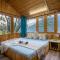 Whispering Pines Cottages Treehut By Bastiat Stays - Mandi