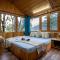 Whispering Pines Cottages Treehut By Bastiat Stays - Mandi