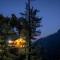 Whispering Pines Cottages Treehut By Bastiat Stays - Mandi
