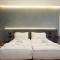 Bounty Hotel