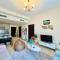 Homes 2 Retreat - Chic 1BR with Balcony & Lake Views in JLT - Dubaj