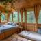 Magnificent Treehouse Valley View By Bastiat Stays - Mandi
