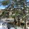 Appartement Centre-Ville avec Terrasse à Brides-les-Bains, Proche Télécabine et Spa - FR-1-512-138