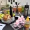 Nuhh Café & Hostel