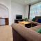 Large Modern Home Near Barking Station With SuperFast 1gbps Wi-Fi & Free Parking - Barking