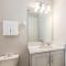 Remarkable Home Near Disney With Theater Themed Rooms With Waterpark Resort Access At Encore Resort - 7660Ff