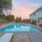 Luxe Sundance Villa 3BR with Pool and Spa Near Disney - Помона