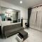 Condo,1double bed, 1living Room 32sq,pool - 金边