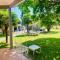 Villa with a pool - Chauvigny