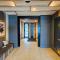 Skyridge Apartment