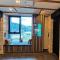 Skyridge Apartment