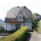 Helle Wohnung bei Willingen mit Terrasse