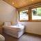 Lazy Bear Lodge with Hot Tub - Finlake Resort and Spa in Devon
