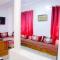 Spacious Apartment with Motorcycle Garage, Free Parking, and Air Conditioning