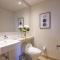 Caluce Apt 2C by letoH