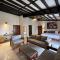 HOTEL TESORO BEACH