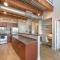 Cowboy Live, Laugh, & Loft Fort Worth 2 bedroom Loft Downtown